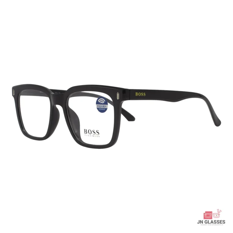 TR3050 glasses in black — angle view