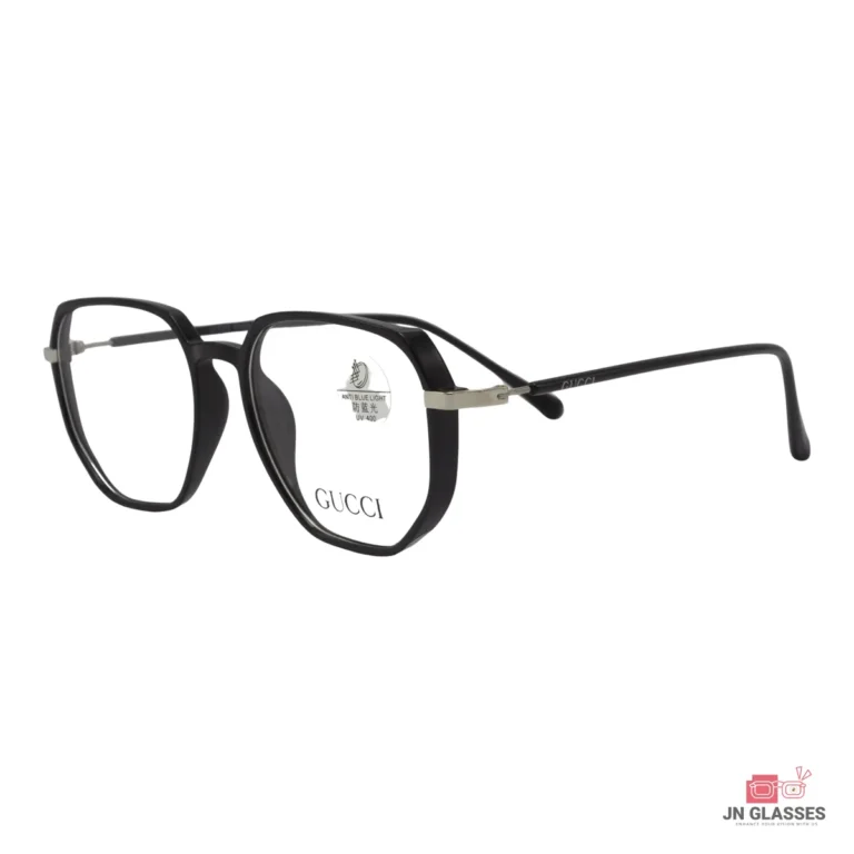 TR3082 glasses in black — angle view